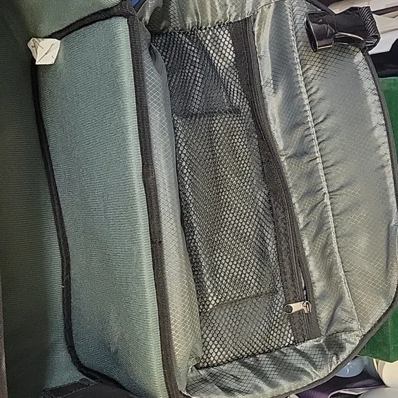 Nikon Gray & Black Camera Bag Multi Pocket Adj Strap Preloved - Picture 8 of 9